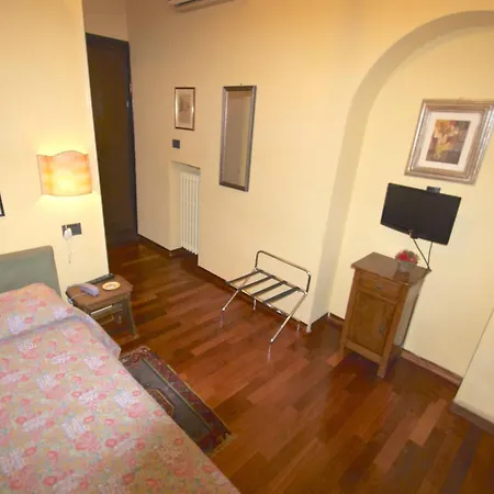 Borgonuovo Bed & Breakfast 4*